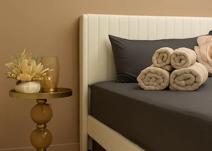 3 King Beds Free Parking Place * Pittsburgh